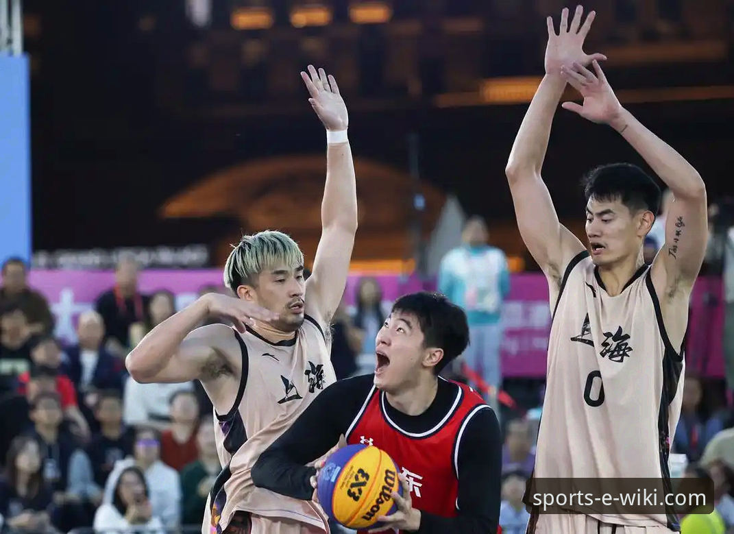 上海男篮十二连胜巩固榜首：一场团队篮球的胜利剖析